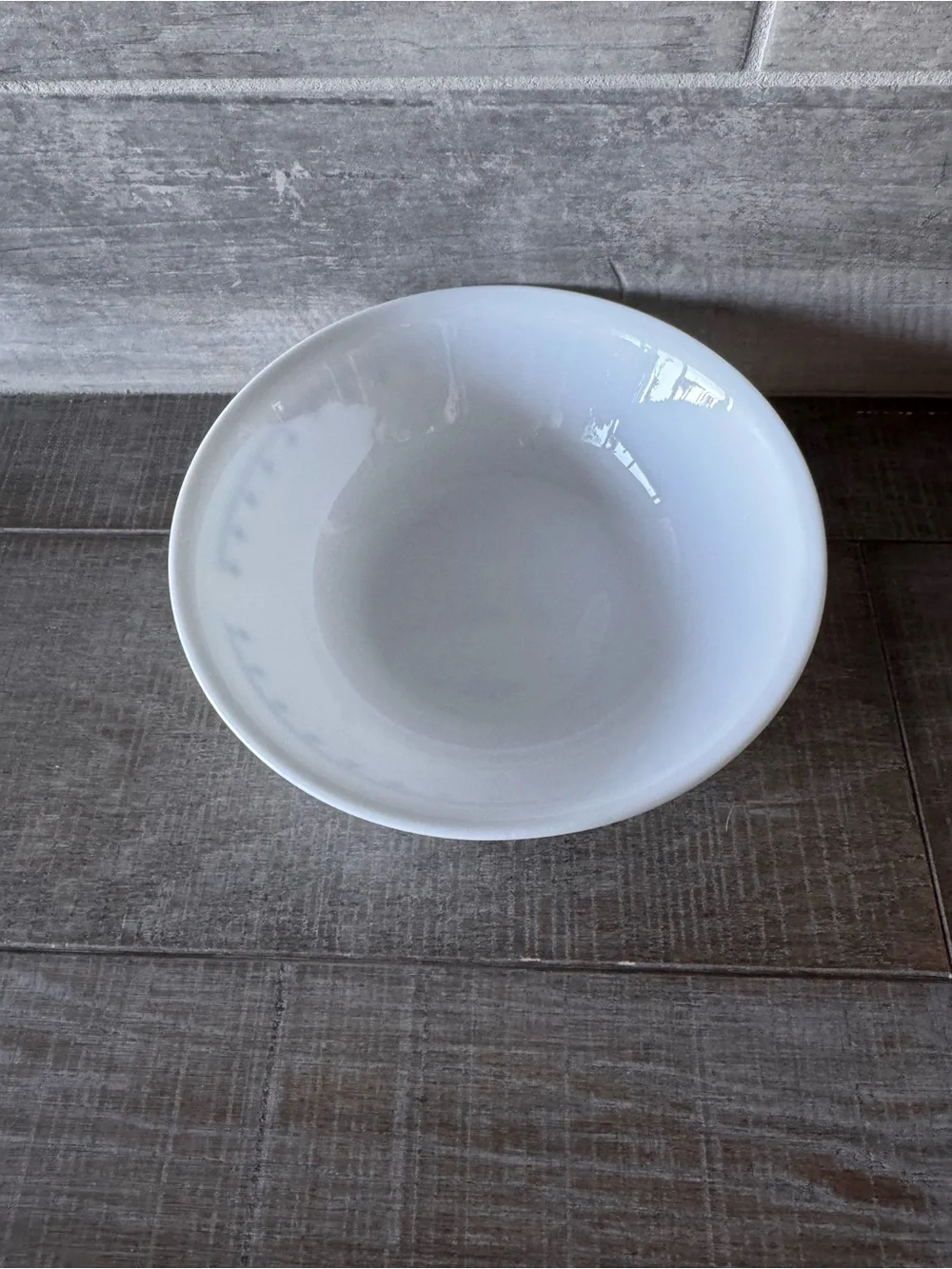 Vintage Corelle Blue Garland Snow1970’s serving bowl 10”X3”